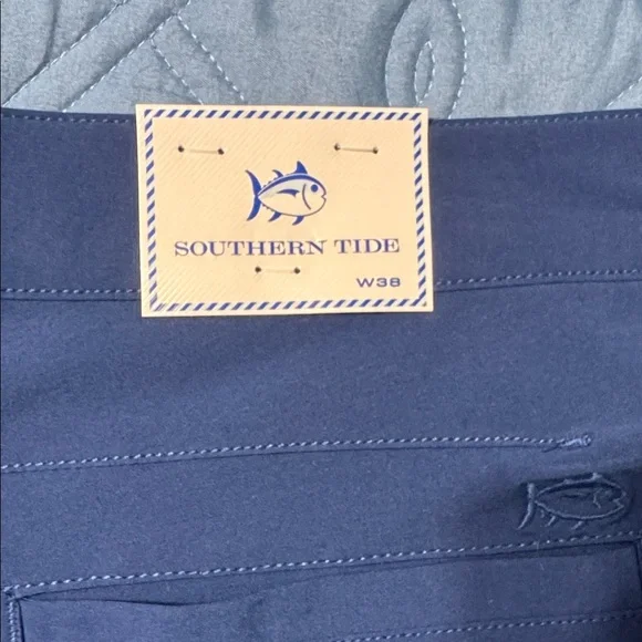 Men's Southern Tide Navy Blue Shorts - Picture 3 of 4
